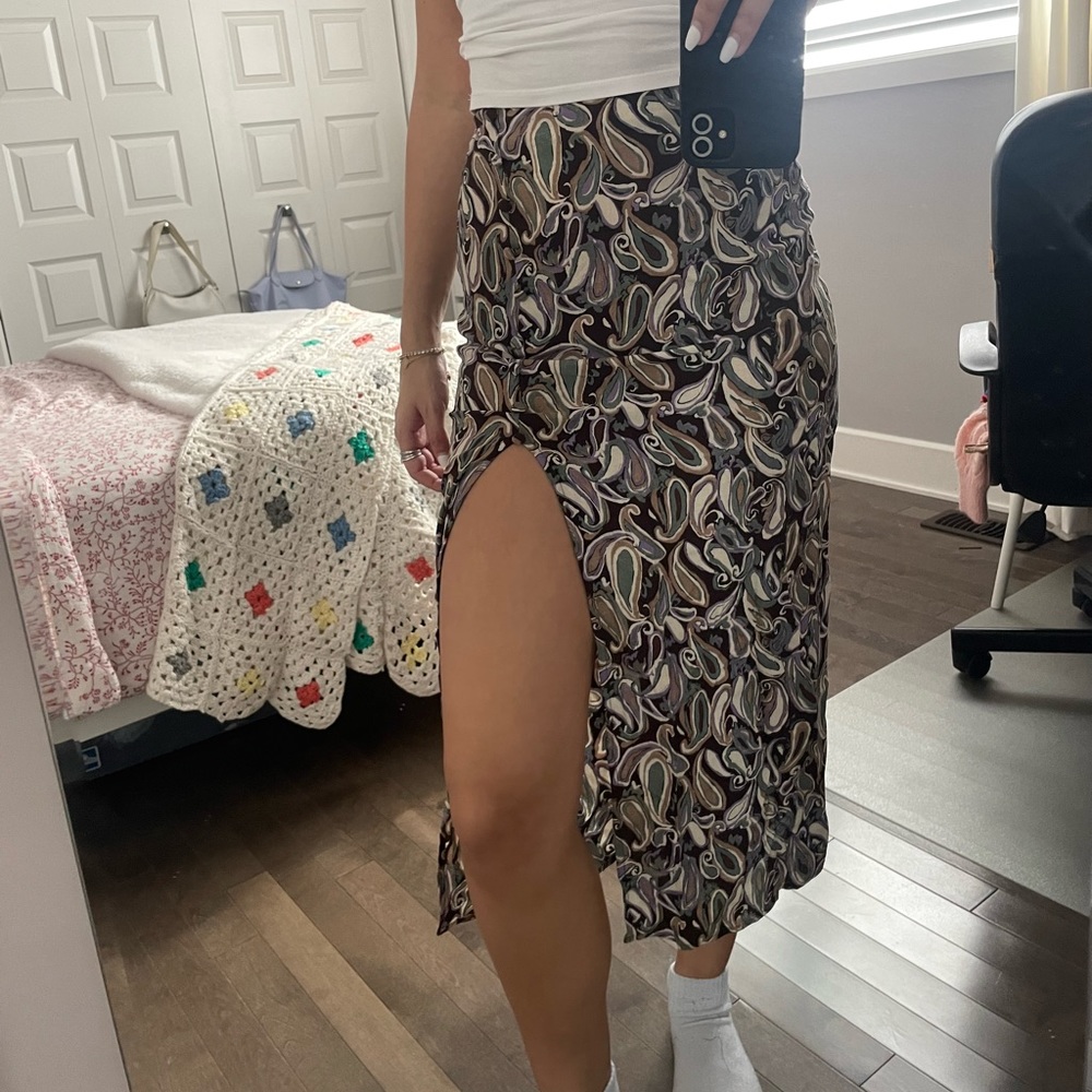 MIDI SKIRT - PULL AND BEAR
